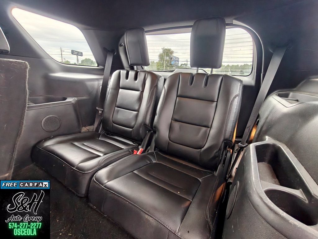 Used 2016 Ford Explorer XLT w/ Equipment Group 202A AWD/4WD image 18