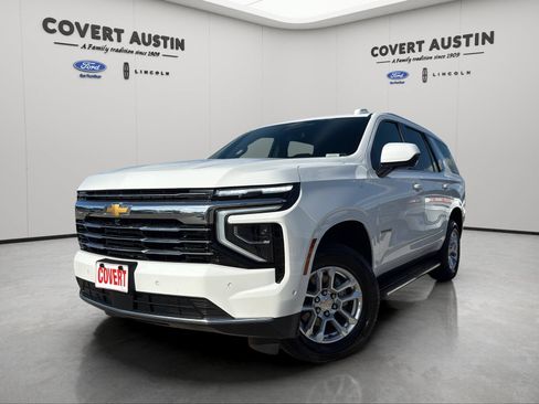 Used 2025 Chevrolet Tahoe LT RWD image 1