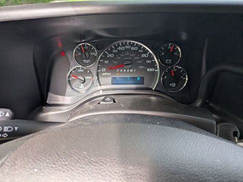 New 2026 Chevrolet Express 2500 w/ Driver Convenience Package RWD image 13