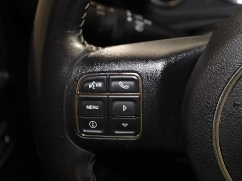 Used 2016 Jeep Wrangler Unlimited Sahara w/ Dual Top Group AWD/4WD image 29