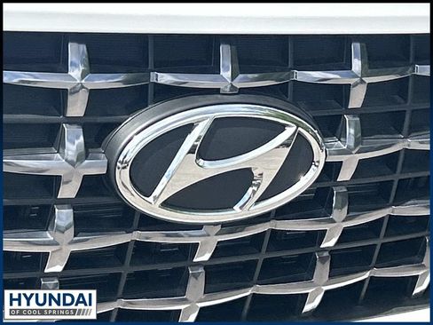 New 2026 Hyundai Venue SEL FWD image 11