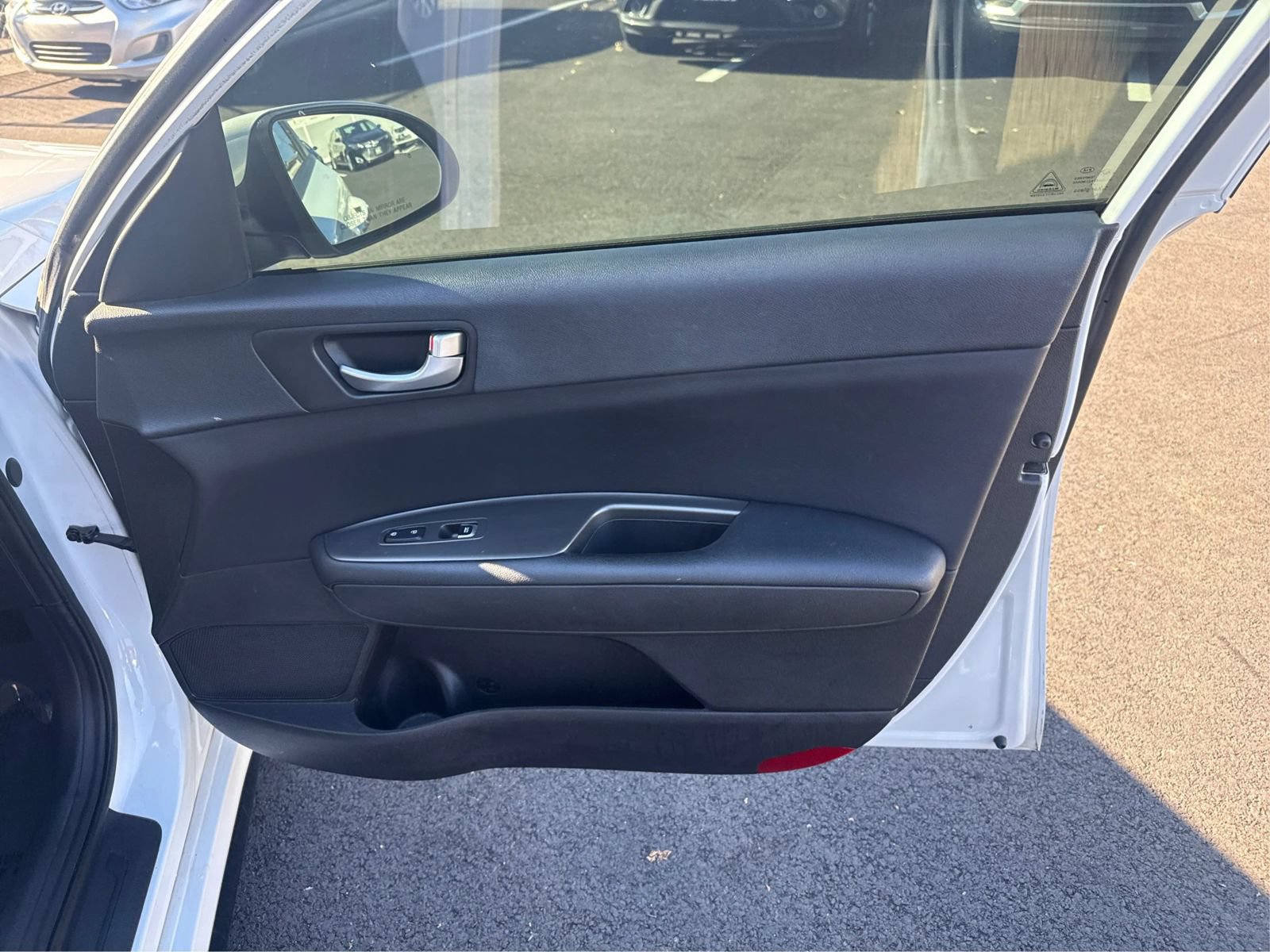 Used 2019 Kia Optima S FWD image 21