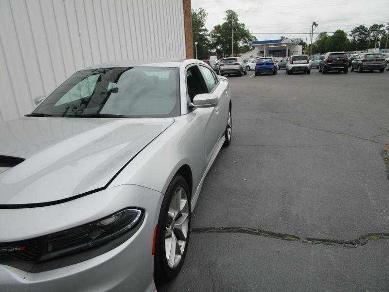 Used 2022 Dodge Charger GT RWD image 2