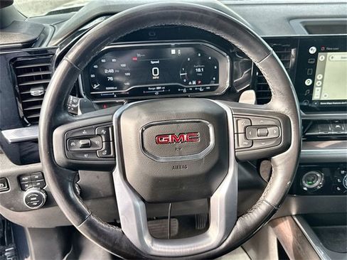 Used 2022 GMC Sierra 1500 SLT w/ SLT Convenience Package image 11