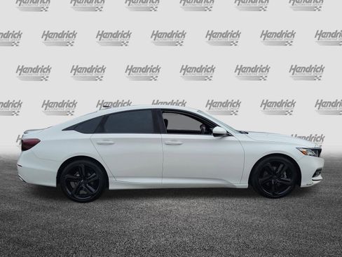 Used 2020 Honda Accord Sport image 8