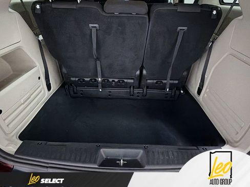 Used 2020 Dodge Grand Caravan SE image 24