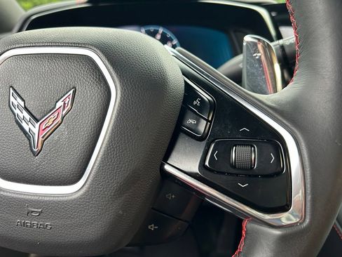 Used 2024 Chevrolet Corvette Stingray Coupe w/ 1LT RWD image 21