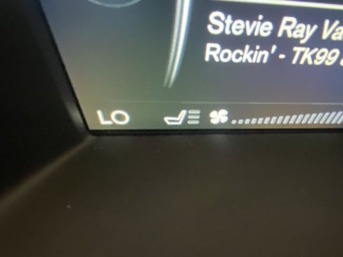 Used 2017 Volvo S60 T5 Inscription w/ Convenience Package image 23