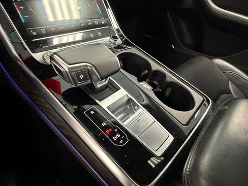 Used 2020 Audi Q8 Prestige w/ Prestige Package image 48