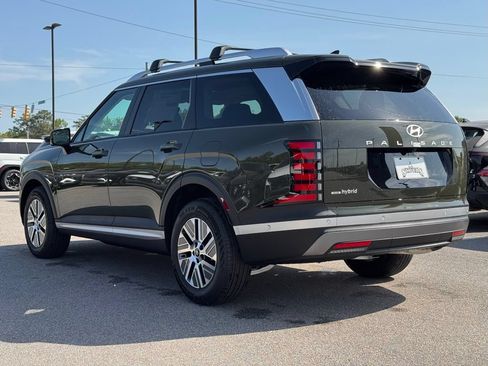 Used 2026 Hyundai Palisade SEL Premium FWD image 11