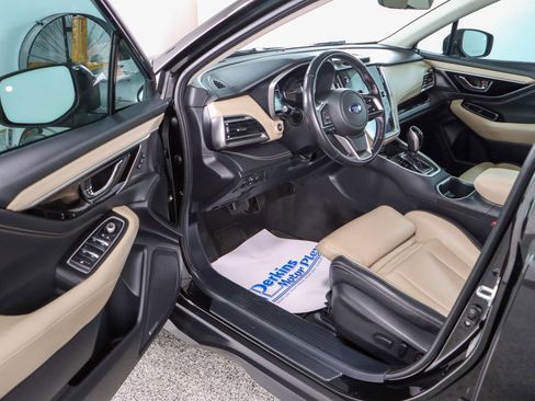 Used 2021 Subaru Outback Limited w/ Popular Package #2 image 3