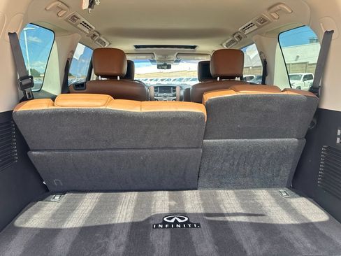 Used 2018 INFINITI QX80 2WD w/ Deluxe Technology Package image 34