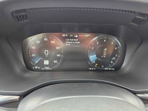 Used 2021 Volvo XC60 T5 Inscription w/ Protection Package Premier image 27