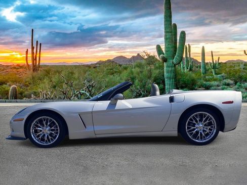 Used 2006 Chevrolet Corvette Convertible RWD image 6