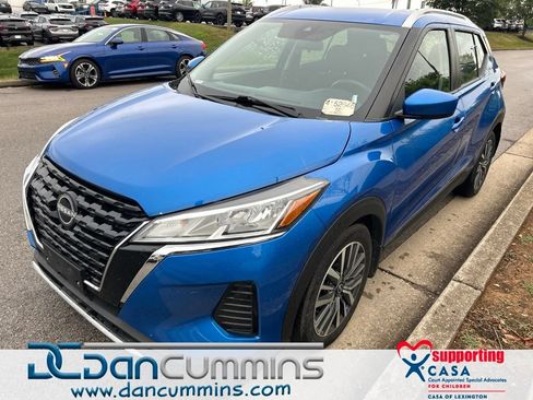 Used 2024 Nissan Kicks SV FWD image 1