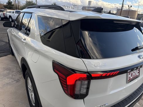 New 2026 Ford Explorer Active w/ Active Comfort Package image 5