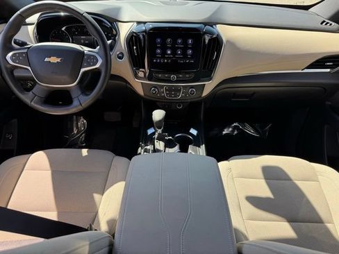 Certified 2023 Chevrolet Traverse LT AWD/4WD image 10