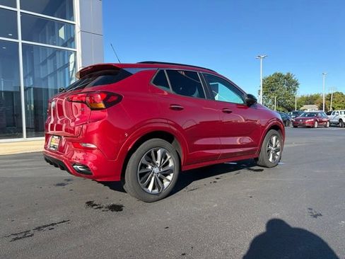 Used 2020 Buick Encore GX Select w/ Advanced Technology Package AWD/4WD image 7