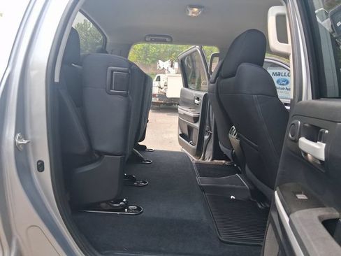 Used 2018 Toyota Tundra SR5 w/ TRD Off Road Package AWD/4WD image 24