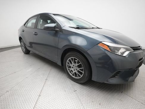 Used 2016 Toyota Corolla LE FWD image 35