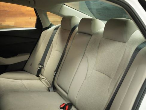 Used 2024 Honda Accord LX image 11