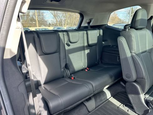 Certified 2025 Subaru Ascent Limited image 19