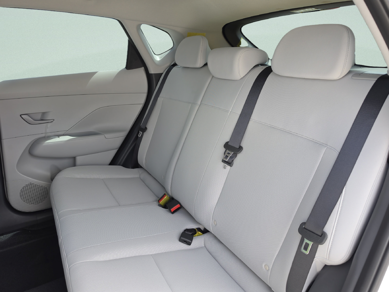 New 2027 Hyundai Kona SE FWD image 21