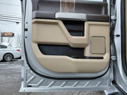 Used 2018 Ford F150 Lariat w/ Equipment Group 502A Luxury image 12