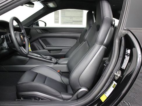 New 2026 Porsche 911 Carrera GTS image 5