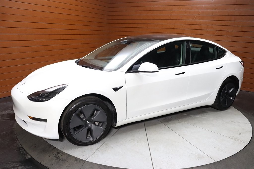 Used 2023 Tesla Model 3 Standard Range RWD image 7