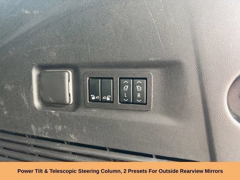 Used 2023 GMC Yukon XL AT4 w/ AT4 Premium Package AWD/4WD image 33