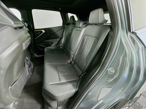 Used 2025 BMW X3 xDrive30i w/ Premium Package image 23