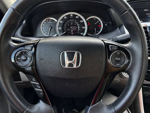 Used 2016 Honda Accord EX-L image 10