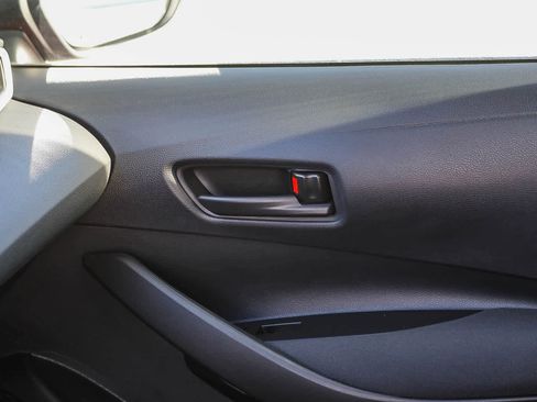 Used 2024 Toyota Corolla LE image 22