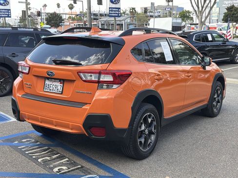 Used 2018 Subaru Crosstrek 2.0i Premium w/ Eyesight System AWD/4WD image 4