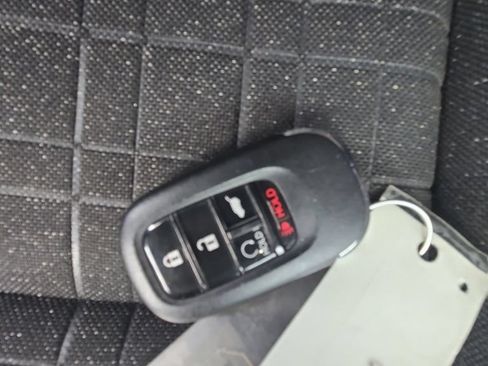 Used 2023 Honda HR-V Sport image 29