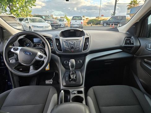 Used 2015 Ford Escape S FWD image 32