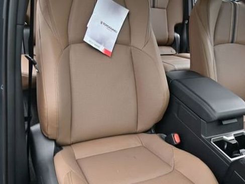 New 2025 Toyota 4Runner Limited image 16