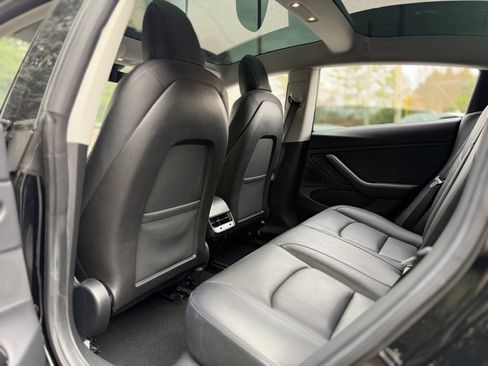 Used 2019 Tesla Model 3 Long Range image 30