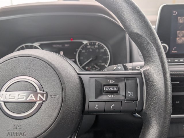 Used 2022 Nissan Rogue S FWD image 22