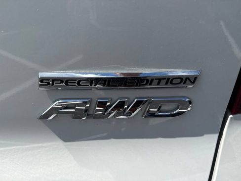 Used 2021 Honda Pilot Special Edition image 4