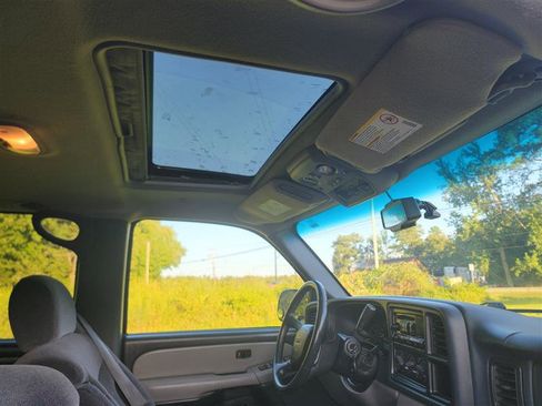 Used 2002 GMC Yukon SLE w/ Off-Road Suspension Pkg image 30