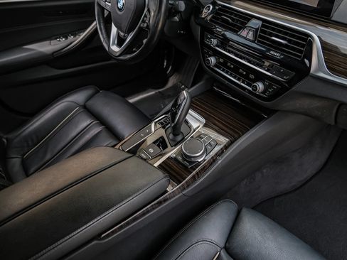 Used 2019 BMW 540i xDrive AWD/4WD image 20