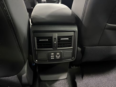 New 2026 Subaru Forester Sport w/ Onyx Edition AWD/4WD image 13