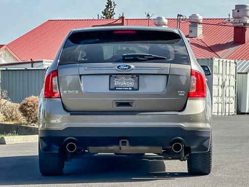Used 2014 Ford Edge SEL w/ Equipment Group 205A image 5