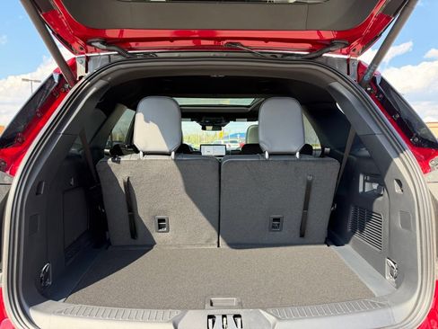New 2026 Ford Explorer ST-Line w/ ST-Line Street Pack AWD/4WD image 9