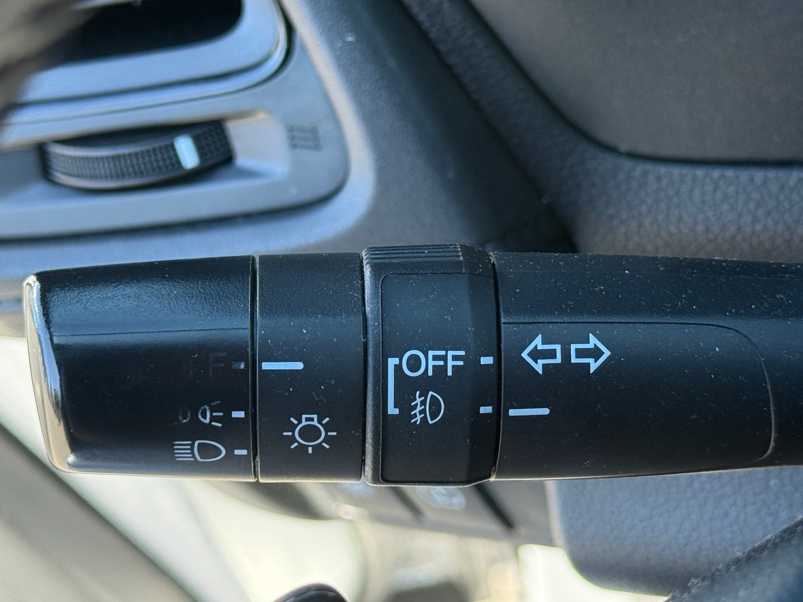Used 2019 Honda HR-V Sport image 25