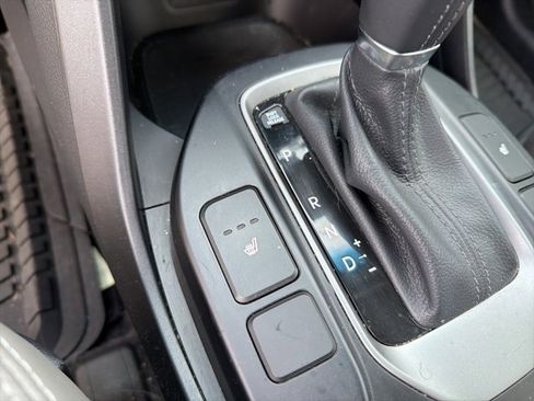 Used 2017 Hyundai Santa Fe SE w/ SE Premium Package 02 image 21