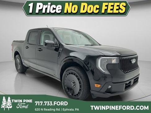 Used 2025 Ford Maverick Lobo AWD/4WD image 1