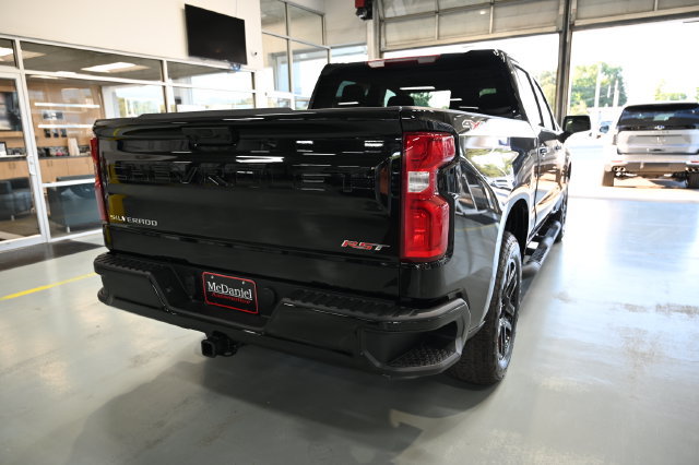 New 2026 Chevrolet Silverado 1500 RST w/ RST Select Package AWD/4WD image 5